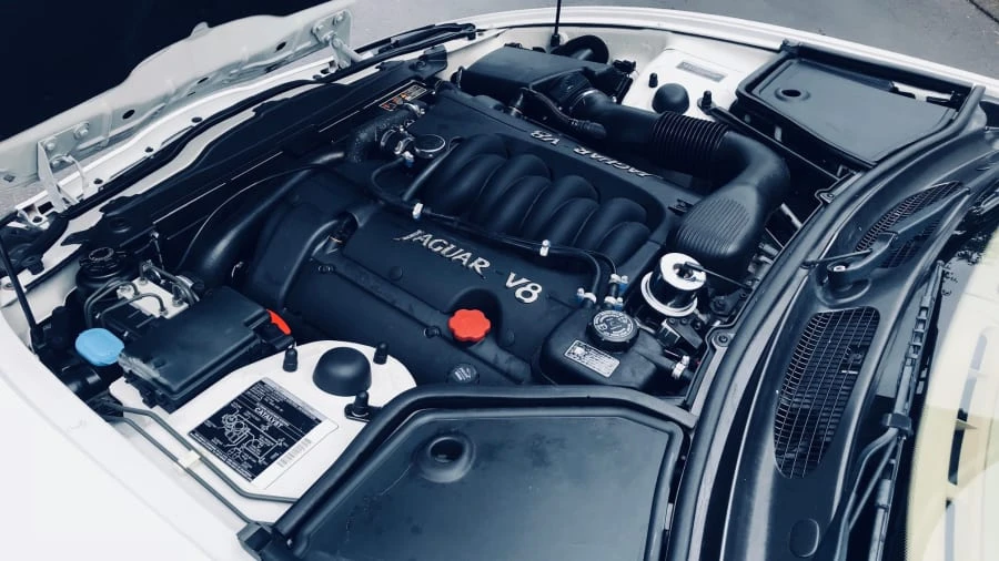 1997 Jaguar X100 XK8 - Image 7 of 11
