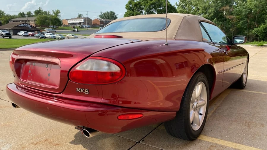 1997 Jaguar X100 XK8 - Image 12 of 14