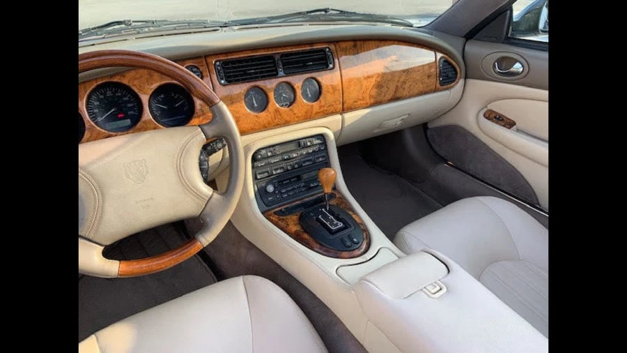 1997 Jaguar X100 XK8 - Image 4 of 5