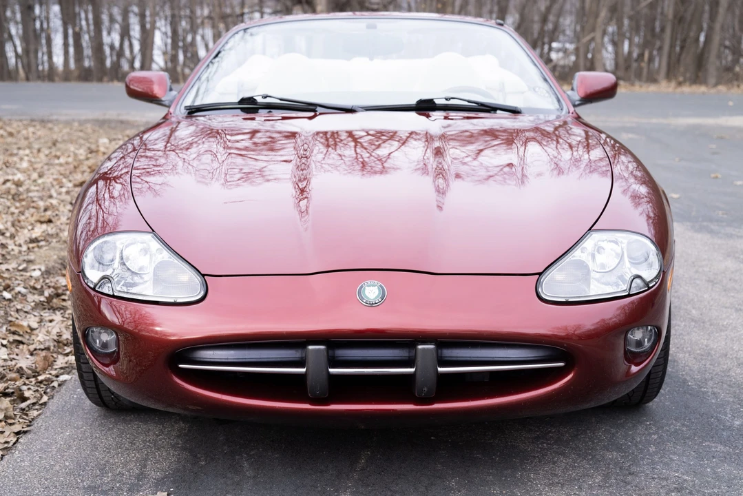 1997 Jaguar X100 XK8 - Image 18 of 31