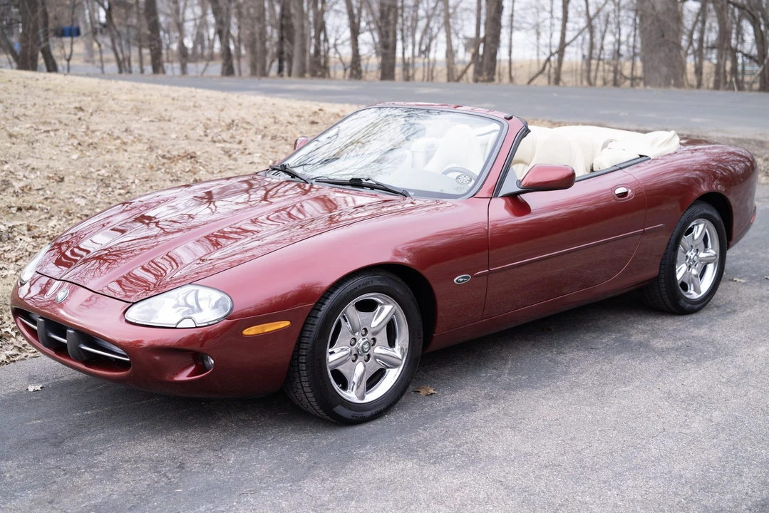 1997 Jaguar X100 XK8 - Image 3 of 31