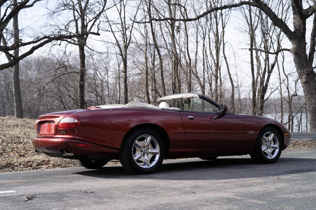 1997 Jaguar X100 XK8 - Image 27 of 31