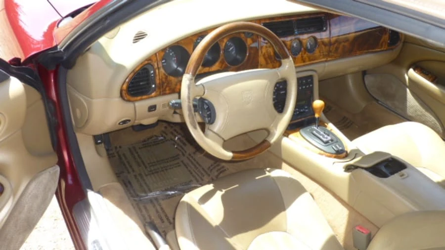 1997 Jaguar X100 XK8 - Image 4 of 6