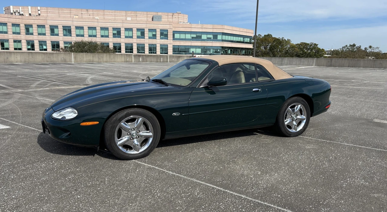 1997 Jaguar X100 XK8 - Image 4 of 31