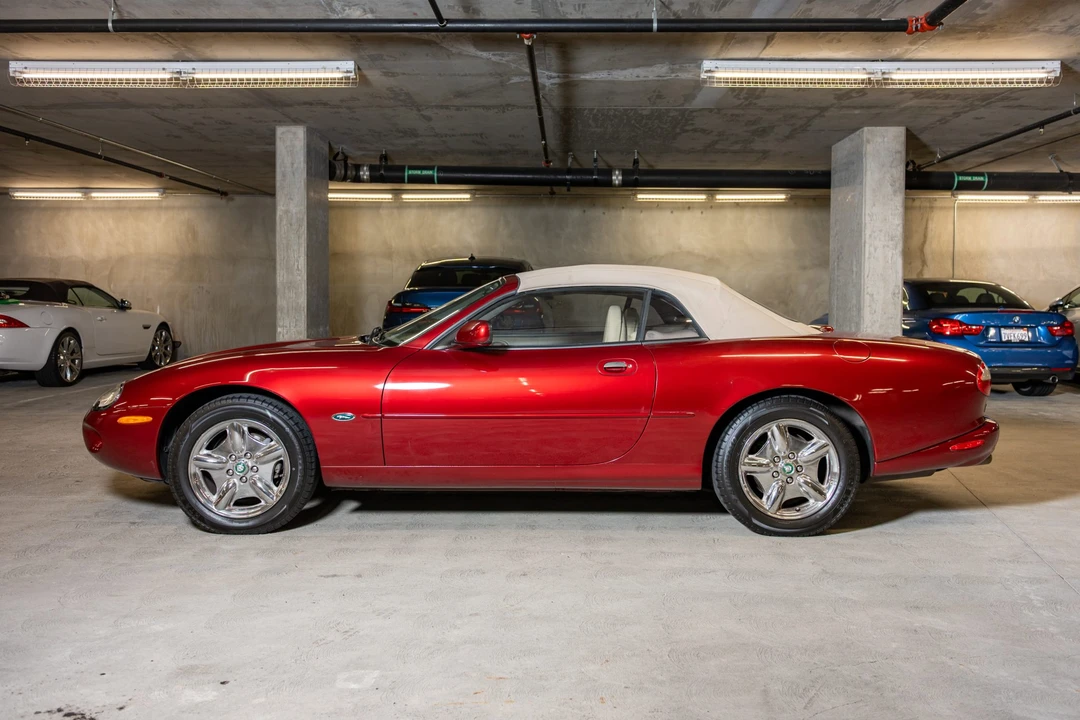 1997 Jaguar X100 XK8 - Image 15 of 31
