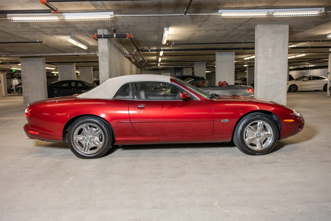 1997 Jaguar X100 XK8 - Image 11 of 31