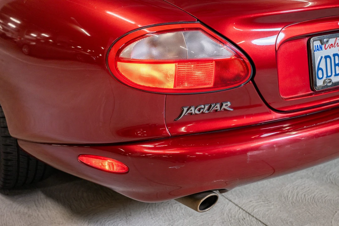 1997 Jaguar X100 XK8 - Image 23 of 31