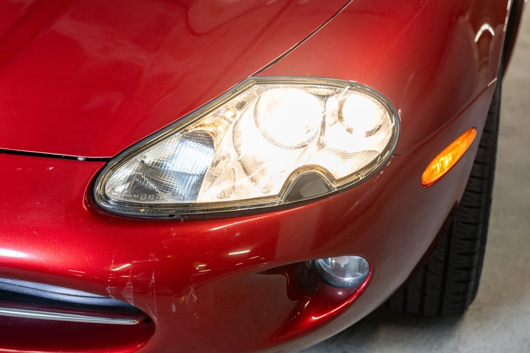 1997 Jaguar X100 XK8 - Image 19 of 31
