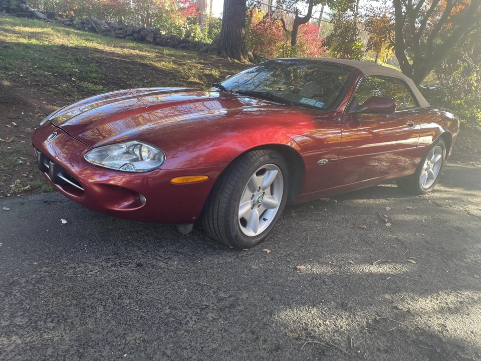 1997 Jaguar X100 XK8 - Image 4 of 31