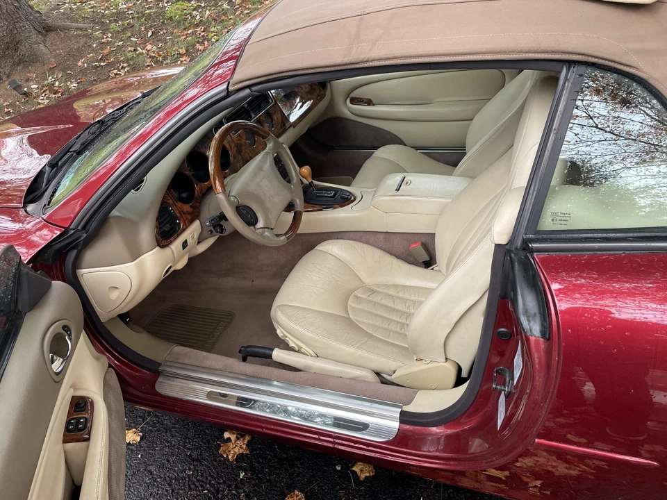 1997 Jaguar X100 XK8 - Image 25 of 31
