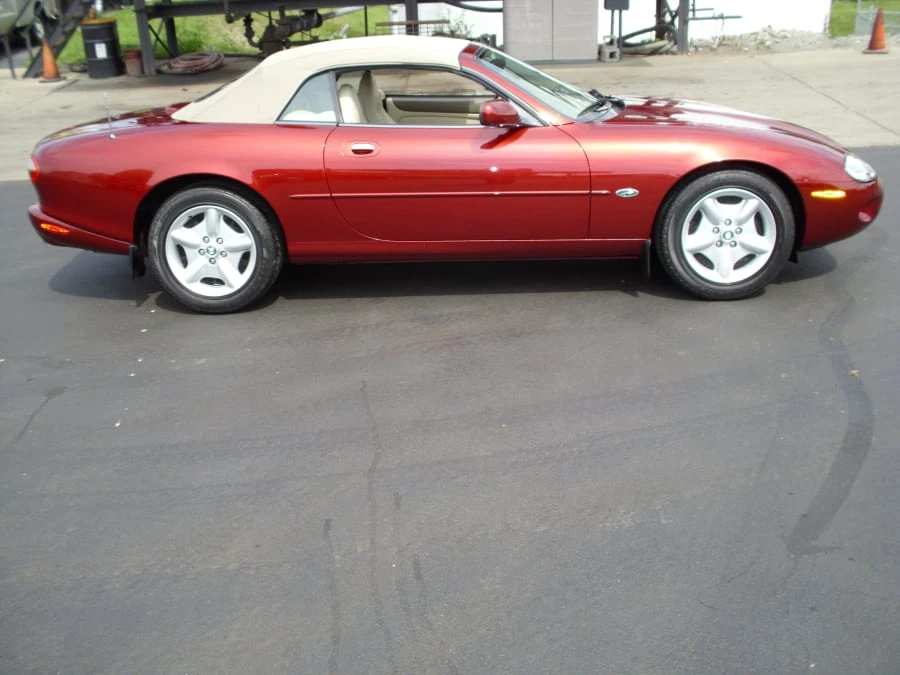 1997 Jaguar X100 XK8 - Image 2 of 9