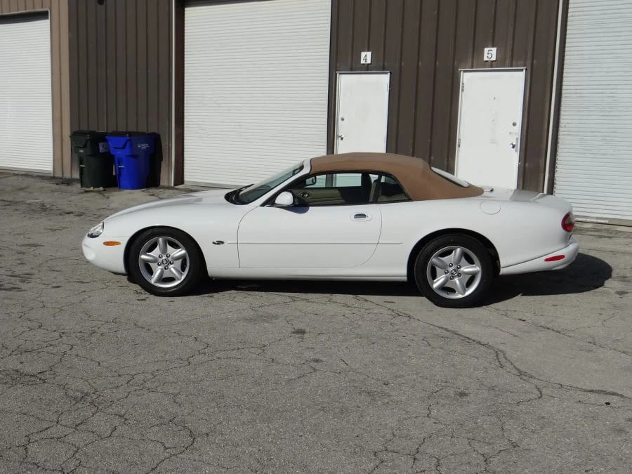 1997 Jaguar X100 XK8 - Image 2 of 6