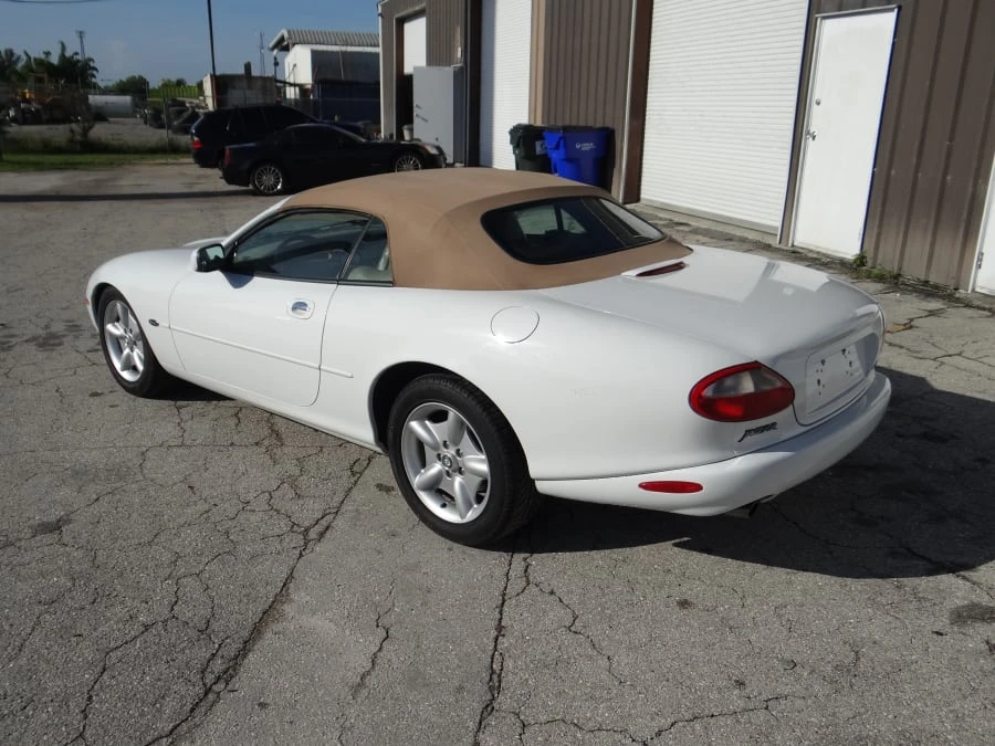 1997 Jaguar X100 XK8 - Image 3 of 6