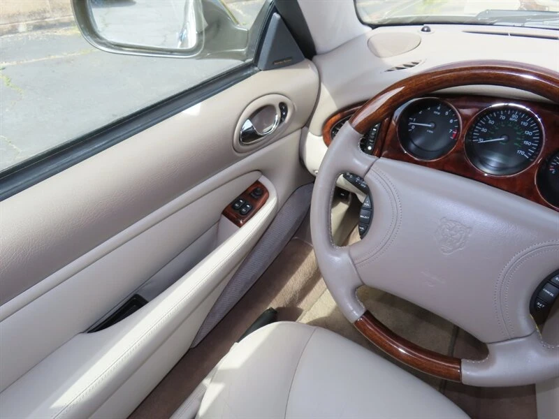 1997 Jaguar X100 XK8 - Image 13 of 31