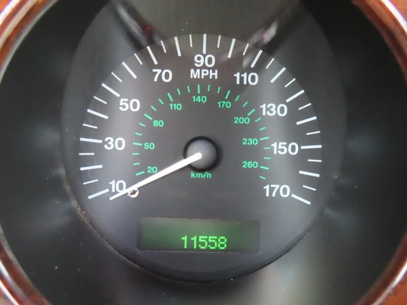 1997 Jaguar X100 XK8 - Image 15 of 31