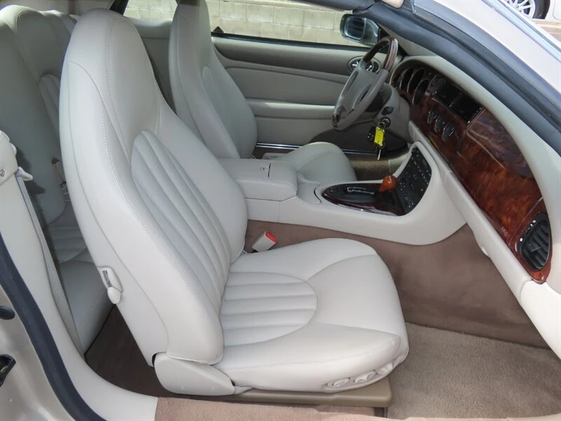 1997 Jaguar X100 XK8 - Image 22 of 31