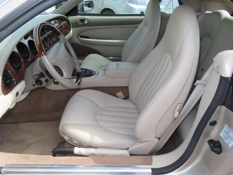 1997 Jaguar X100 XK8 - Image 9 of 31