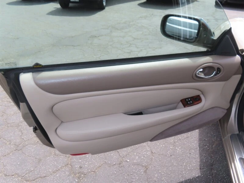 1997 Jaguar X100 XK8 - Image 10 of 31