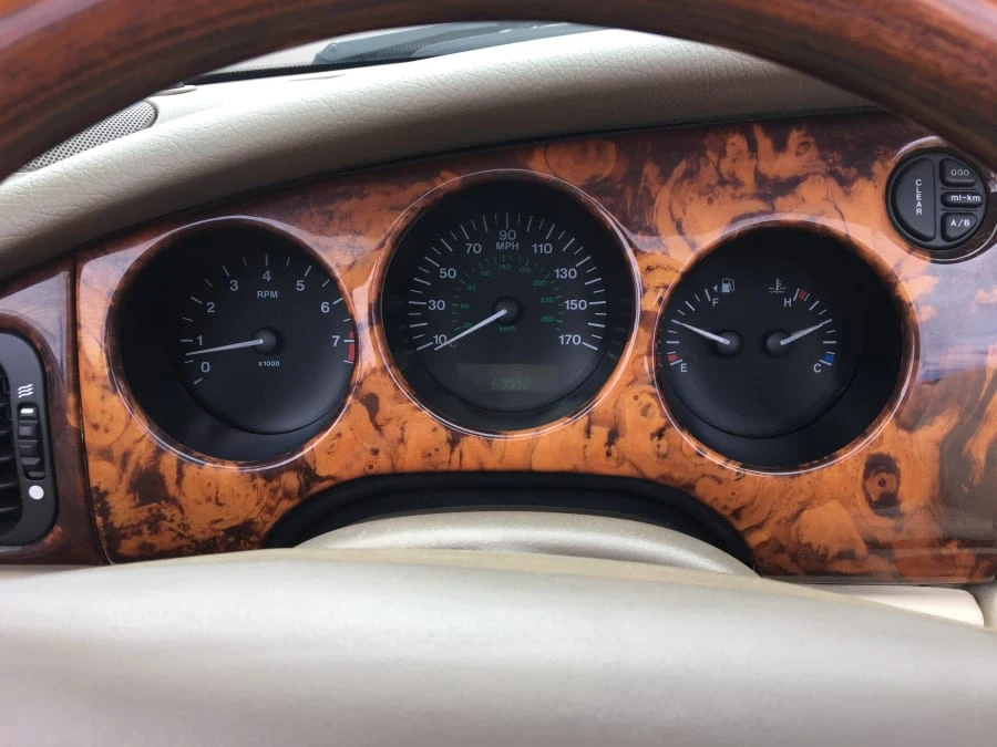 1997 Jaguar X100 XK8 - Image 6 of 12
