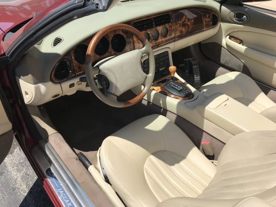 1997 Jaguar X100 XK8 - Image 4 of 10