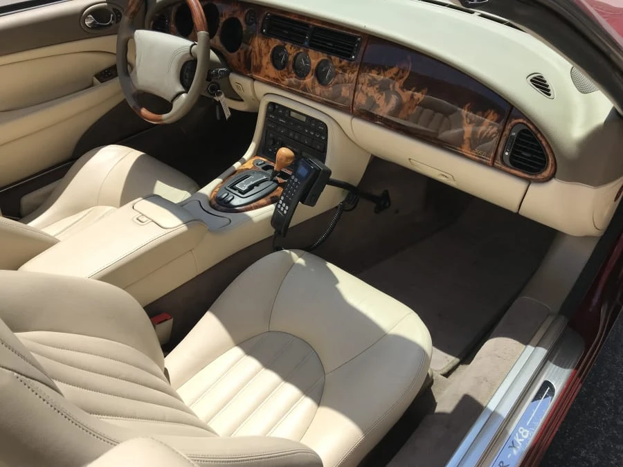 1997 Jaguar X100 XK8 - Image 5 of 10