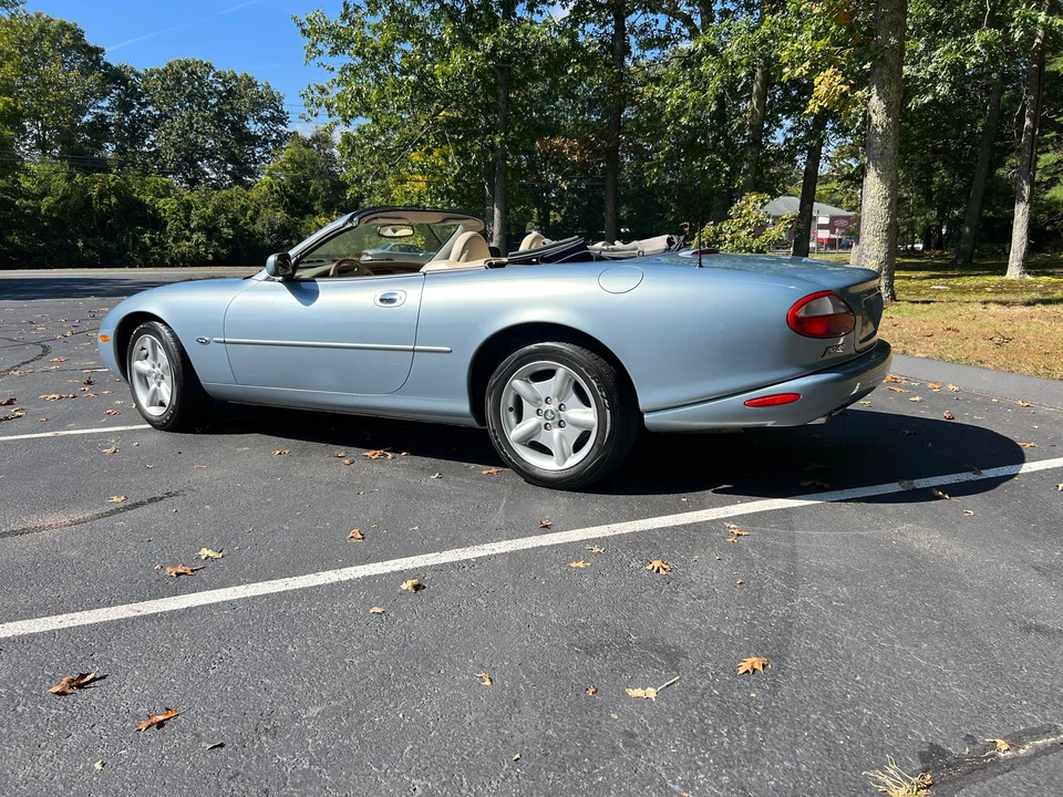 1997 Jaguar X100 XK8 - Image 15 of 31