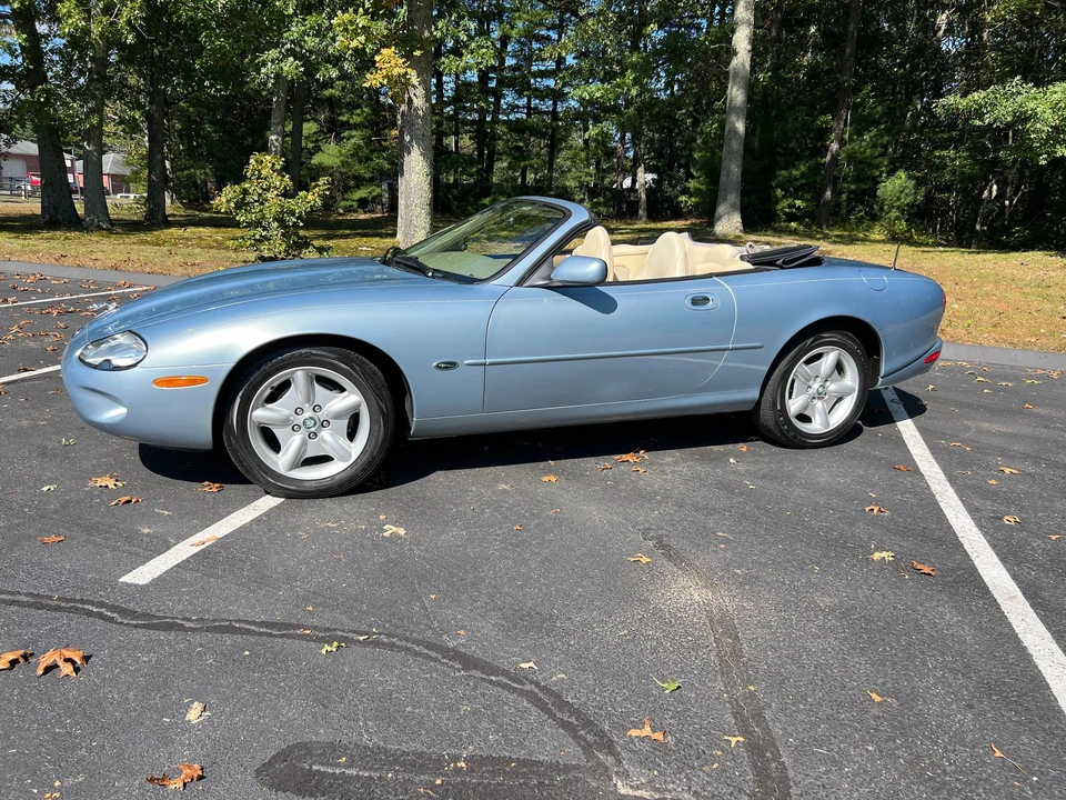 1997 Jaguar X100 XK8 - Image 13 of 31