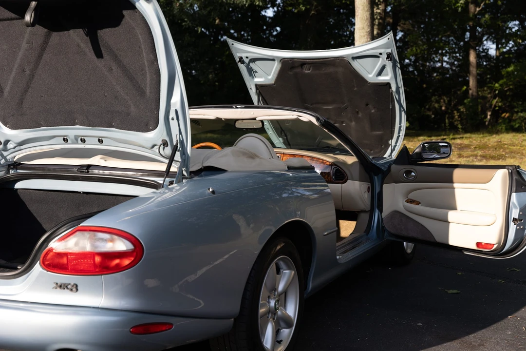 1997 Jaguar X100 XK8 - Image 25 of 31