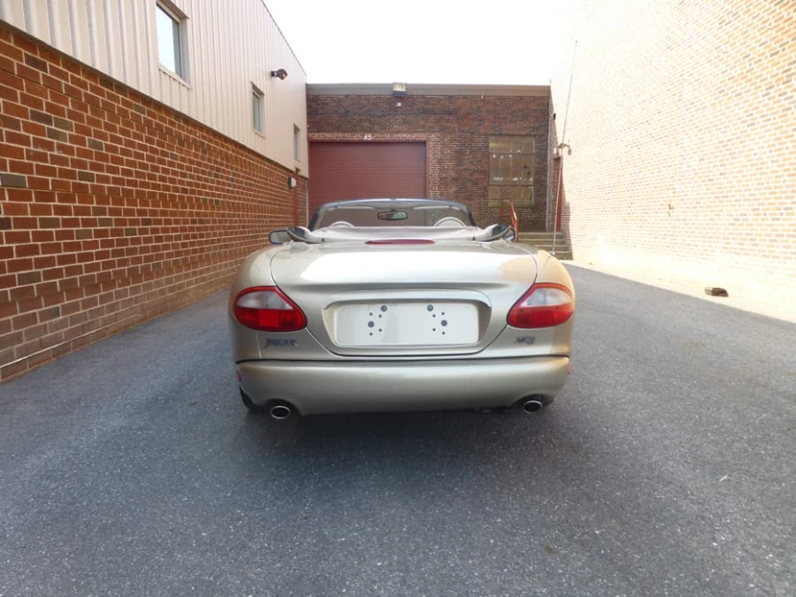 1997 Jaguar X100 XK8 - Image 3 of 5