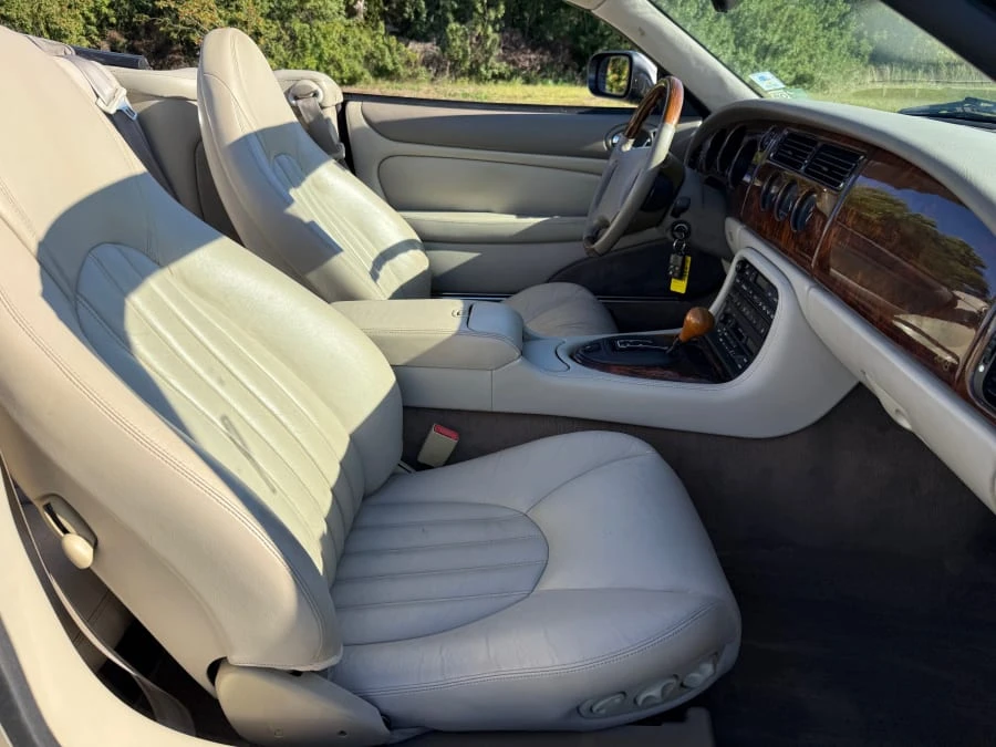 1997 Jaguar X100 XK8 - Image 12 of 20