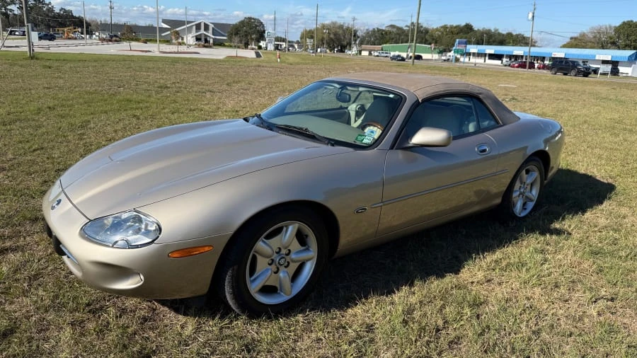 1997 Jaguar X100 XK8 - Image 6 of 20
