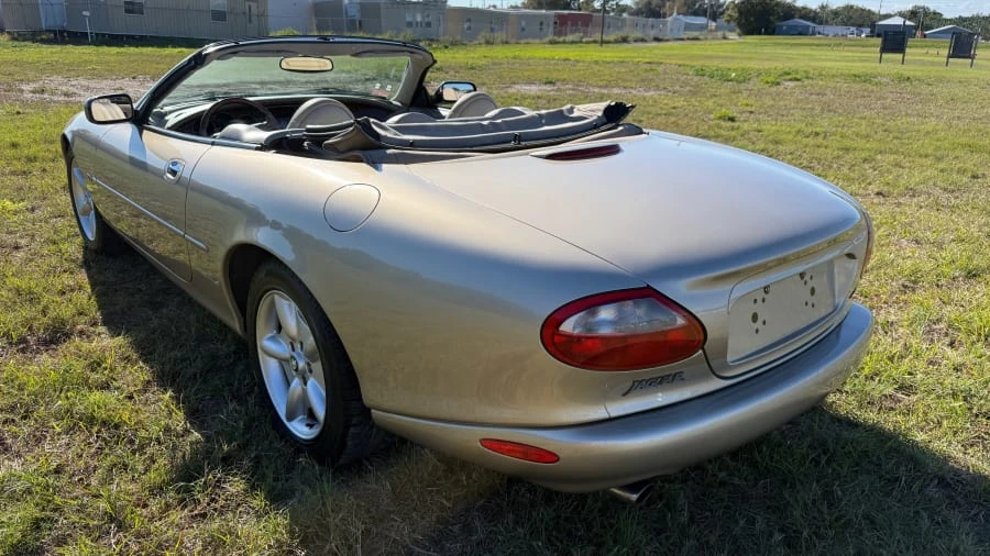 1997 Jaguar X100 XK8 - Image 8 of 20