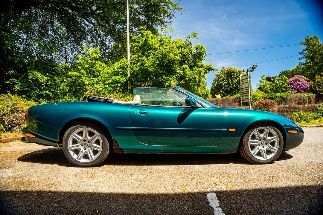 1997 Jaguar X100 XK8 - Image 22 of 30