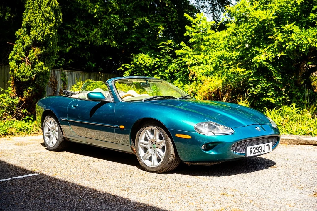 1997 Jaguar X100 XK8 - Image 7 of 30