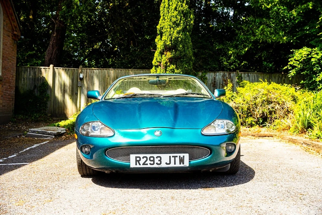 1997 Jaguar X100 XK8 - Image 11 of 30