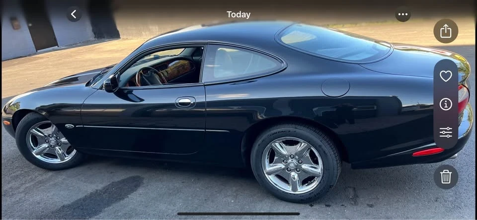1997 Jaguar X100 XK8 - Image 9 of 13