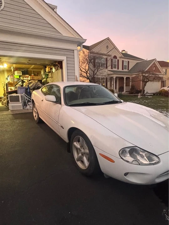 1997 Jaguar X100 XK8 - Image 4 of 7