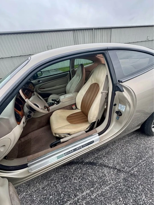 1997 Jaguar X100 XK8 - Image 15 of 17