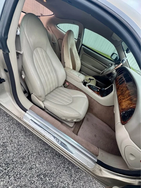 1997 Jaguar X100 XK8 - Image 13 of 17