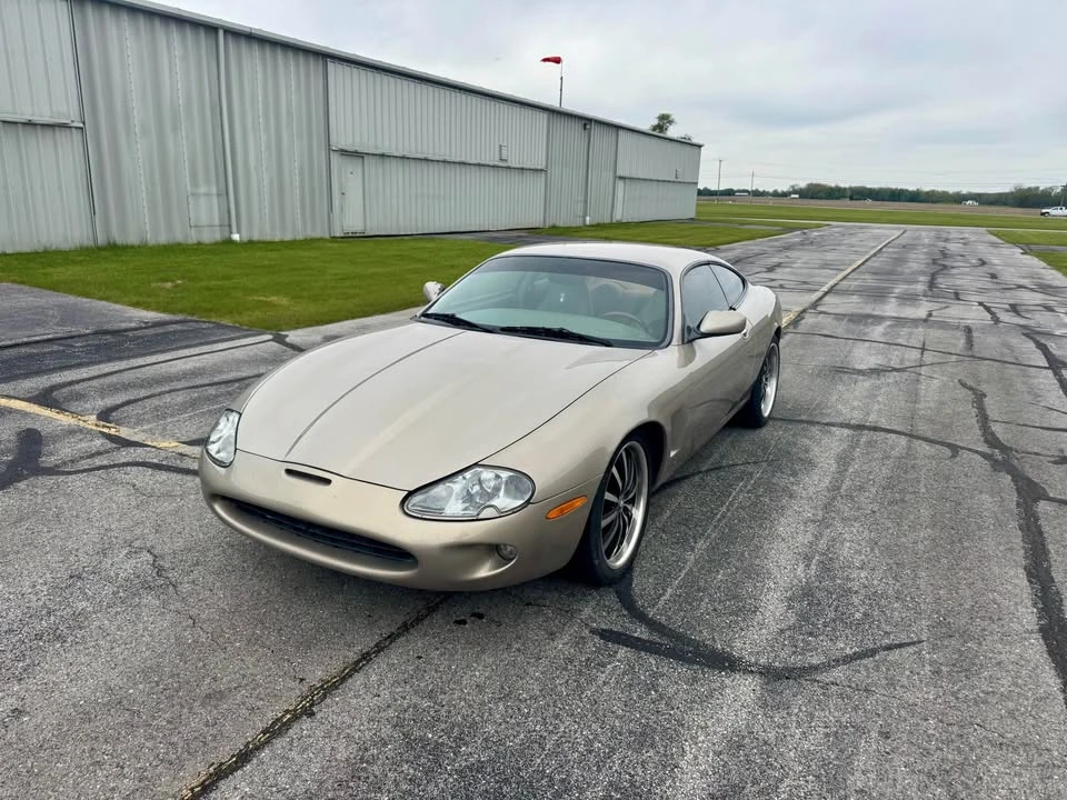 1997 Jaguar X100 XK8 - Image 4 of 17