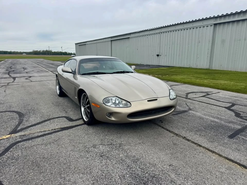 1997 Jaguar X100 XK8 - Image 2 of 17