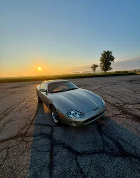 1997 Jaguar XK8 Coupe