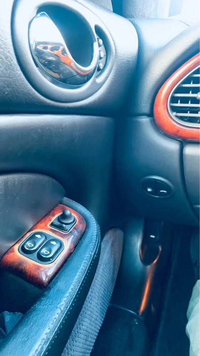 1997 Jaguar X100 XK8 - Image 16 of 18