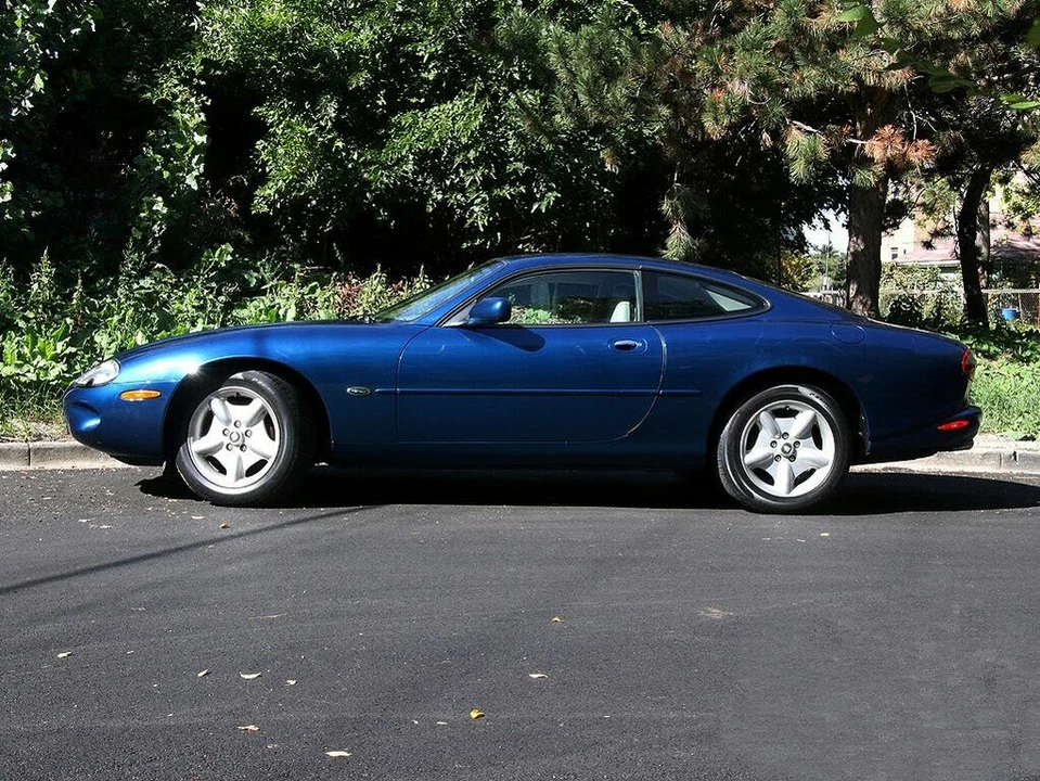 1997 Jaguar X100 XK8 - Image 6 of 31