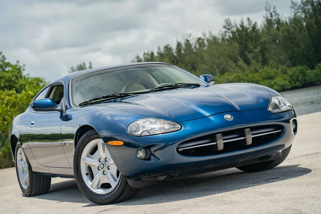 1997 Jaguar X100 XK8 - Image 4 of 31