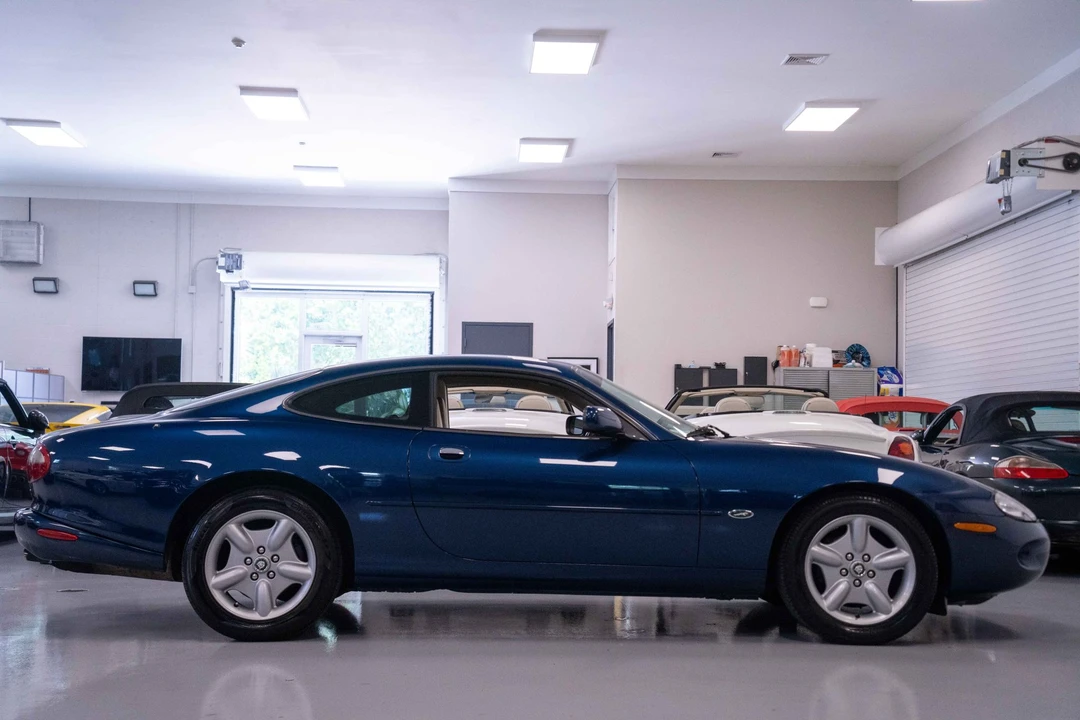 1997 Jaguar X100 XK8 - Image 26 of 31