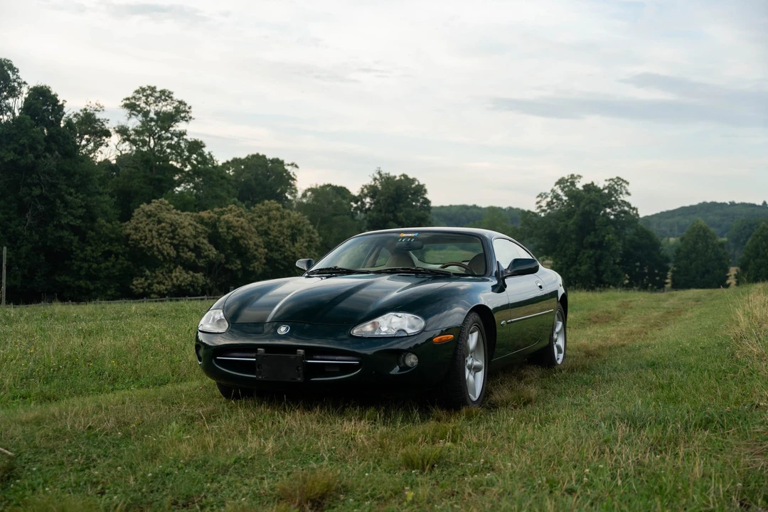 1997 Jaguar X100 XK8 - Image 9 of 31