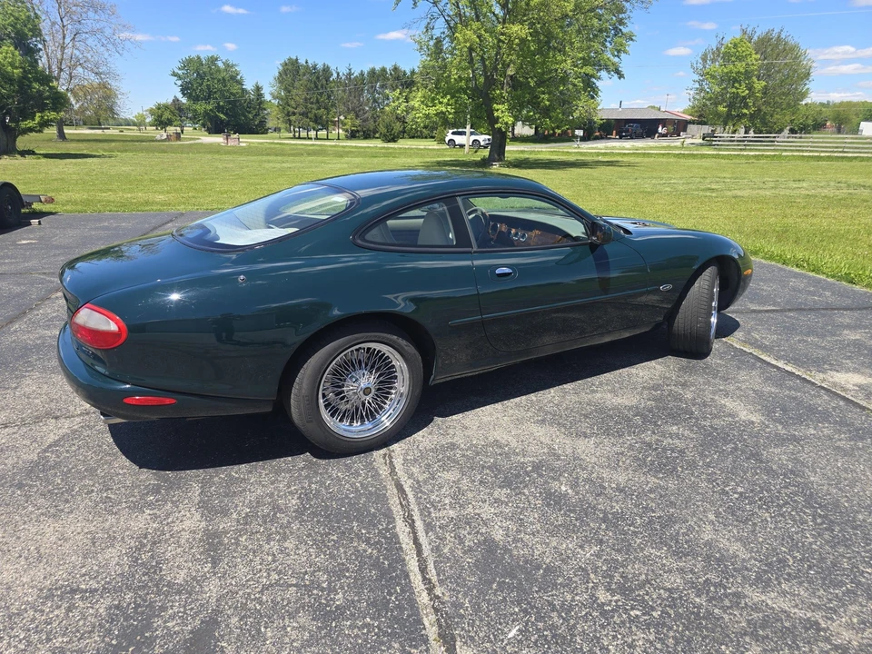 1997 Jaguar X100 XK8 - Image 9 of 31