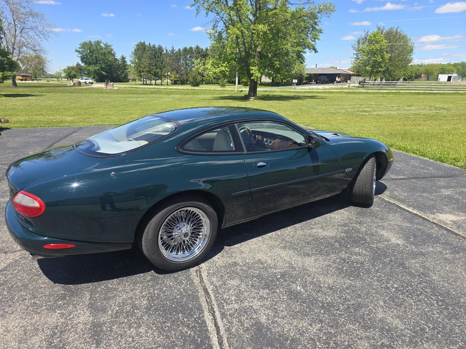 1997 Jaguar X100 XK8 - Image 10 of 31