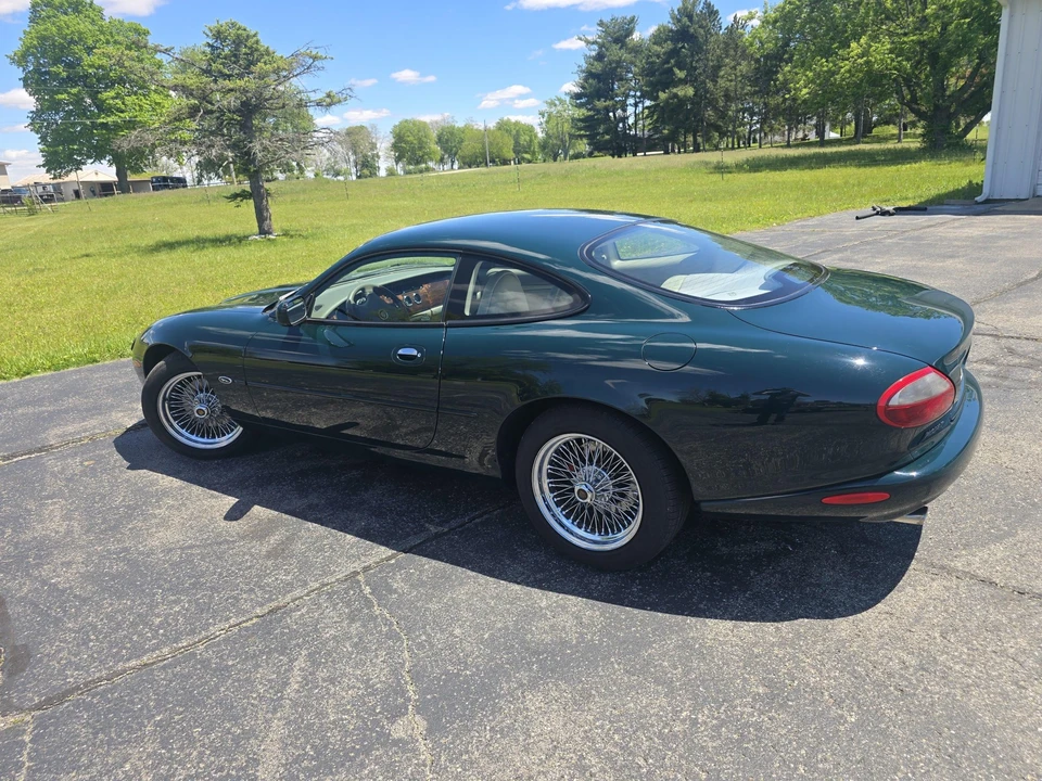 1997 Jaguar X100 XK8 - Image 17 of 31